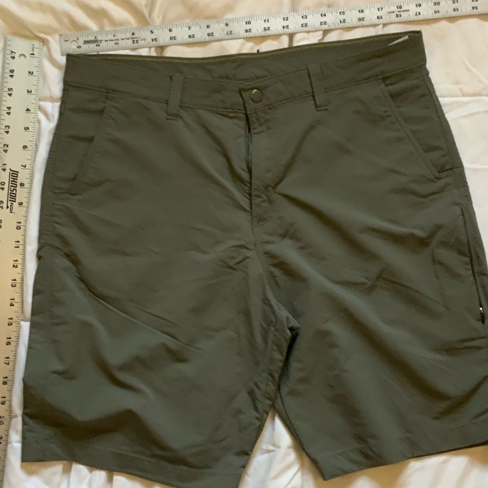 Men's Olive Flat Front Shorts